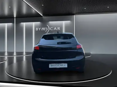 Peugeot 208 Elektrik 100 kW Allure — Citadine électrique nouvelle génération, ultra-moderne — Innenraum