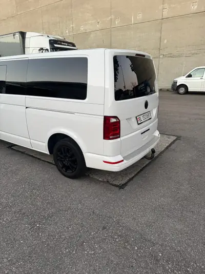 VW T6 2.0 TDI 150 ch — Minibus 8 places, transmission automatique, kilométrage maîtrisé — Miniatura 8