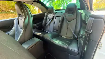 Peugeot 308 CC 2.0 HDi — Cabriolet élégant, moteur économique, entretien garage certifié — Miniature 13