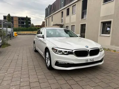 BMW 520d Touring — Break élégant, moteur efficient, configuration taxi premium — exterior view