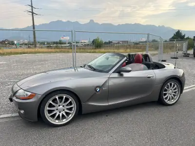 BMW Z4 3.0i — Cabriolet sportif 2004, 52000 km, sans accident — exterior view