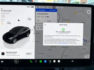 Tesla Model Y Long Range AWD — SUV électrique haute performance, 45 000 km seulement — côté