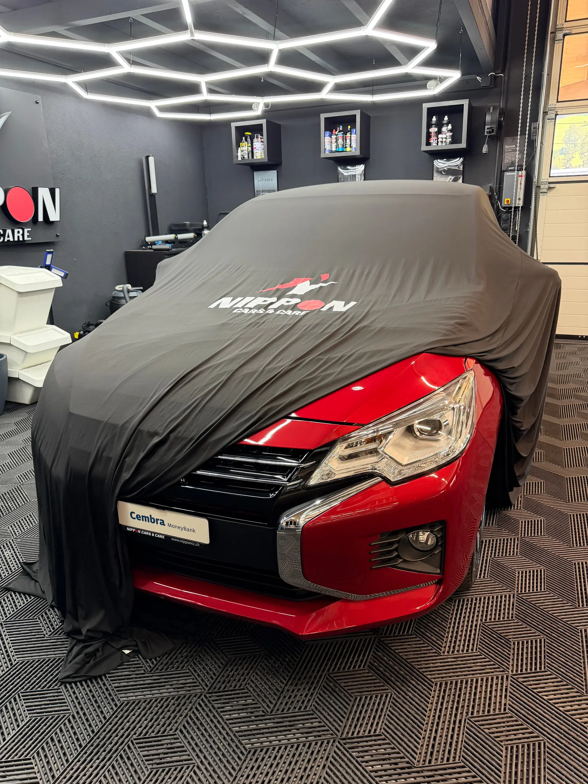 Mitsubishi Space Star 1.2 CVT Intense+ — Citadine fiable, seulement 4'890 km, garantie usine