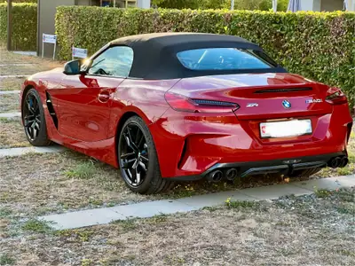 BMW Z4 M40i 2022 — Roadster sportif à état neuf, 7500 km seulement — interior