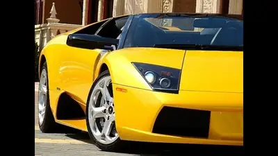 Lamborghini Murciélago Roadster V12 6.2L — Icône des années 2000, 580 ch purs — exterior view
