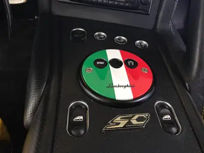 Lamborghini Murciélago Roadster V12 6.2L — Icône des années 2000, 580 ch purs — interior