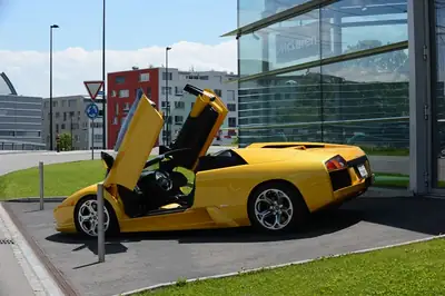 Lamborghini Murciélago Roadster V12 6.2L — Icône des années 2000, 580 ch purs — Thumbnail 14