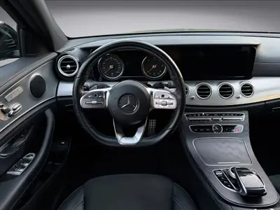 Mercedes-Benz E 200 d AMG Line — Break diesel, équipement premium, 116'650 km — Miniature 8