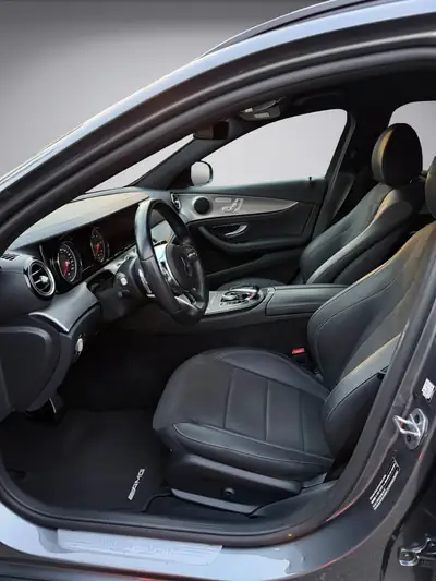 Mercedes-Benz E 200 d AMG Line — Break diesel, équipement premium, 116'650 km — Miniature 10