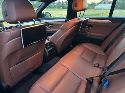 BMW 535i xDrive 2014 — Berline de prestige, 306 ch et transmission intégrale — Heckansicht