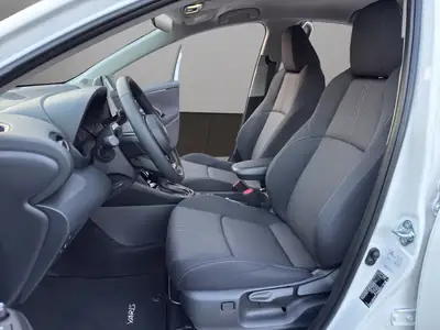 Toyota Yaris 1.5 Teamplayer e-CVT — Hybride performant, nouveau véhicule, garantie étendue — Miniature 9