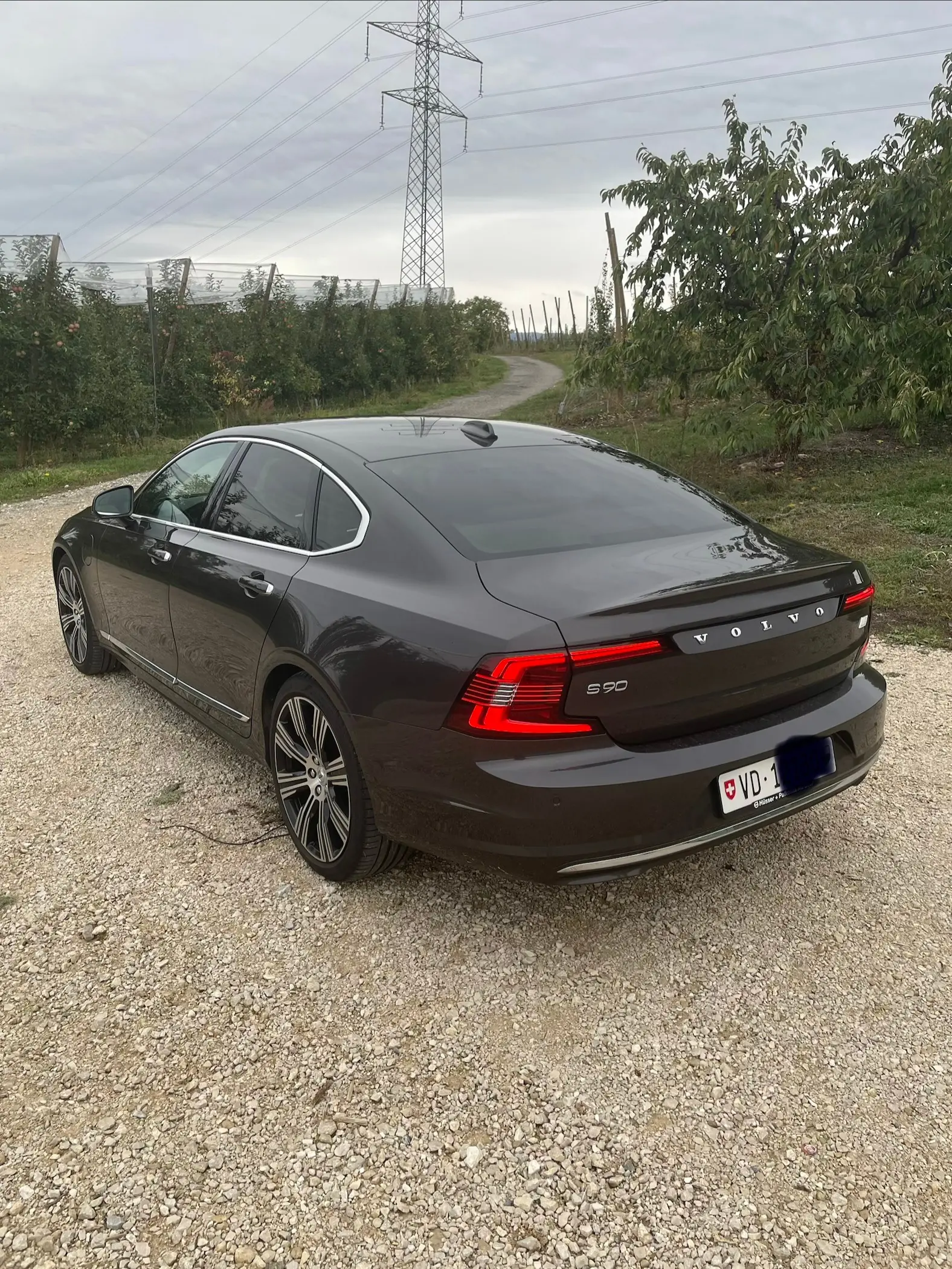 Volvo S90 2022 occasion Monnaz — 4