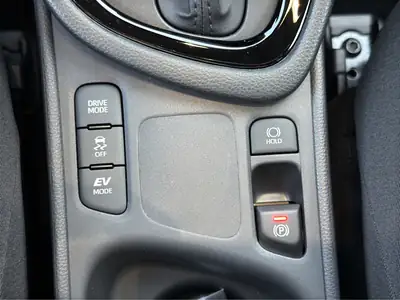 Toyota Yaris 1.5 Teamplayer e-CVT — Citadine hybride écologique, quasi neuve — Miniature 27