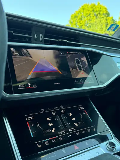 Audi RS6 Avant 4.0 TFSI V8 Performance — Berline de luxe 630 ch, première main — Miniature 11