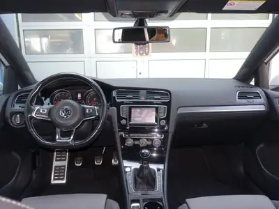 VW Golf 1.4 TSI R-Line Design — Compacte dynamique, entretien maîtrisé — Miniature 11