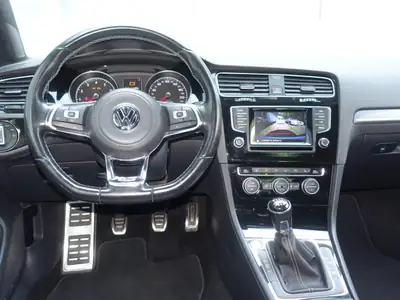 VW Golf 1.4 TSI R-Line Design — Compacte dynamique, entretien maîtrisé — Miniature 13