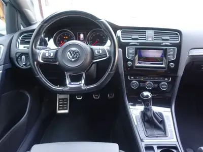 VW Golf 1.4 TSI R-Line Design — Compacte dynamique, entretien maîtrisé — Miniature 15