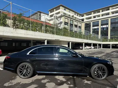 Mercedes-Benz Classe S 350 lang — Berline de luxe diesel, 216'000 km — exterior view