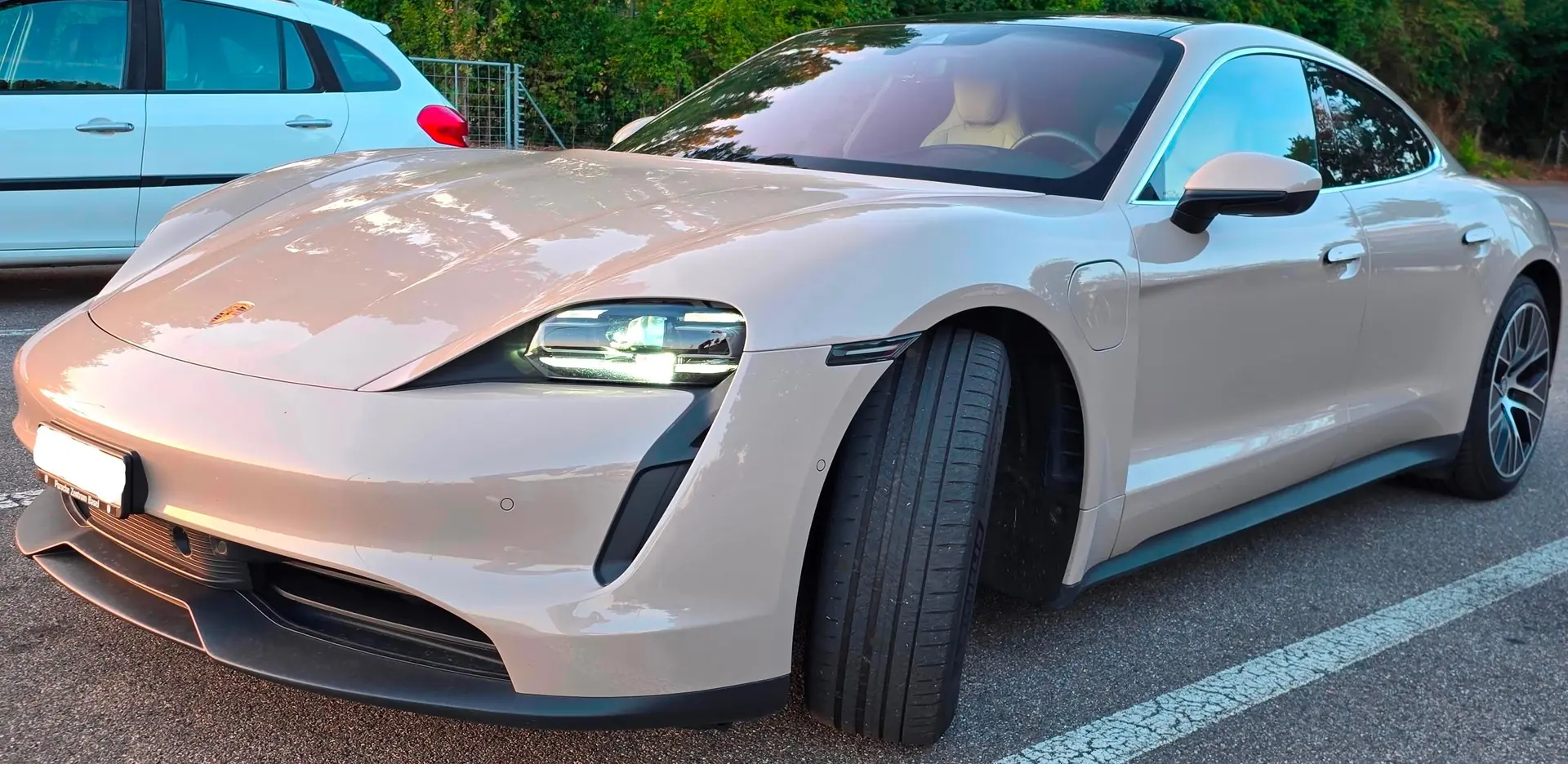 Porsche Taycan 2022 occasion Oberwil — 1