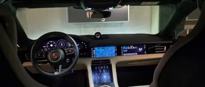 Porsche Taycan 4S — Berline électrique haute performance, 59 000 km, garantie étendue — Thumbnail 8