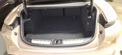 Porsche Taycan 4S — Berline électrique haute performance, 59 000 km, garantie étendue — Thumbnail 15