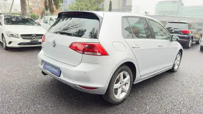 VW Golf 1.4 TSI GTE DSG — Hybride rechargeable performante, 172'000 km — tableau de bord