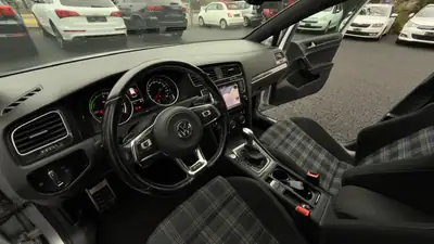 VW Golf 1.4 TSI GTE DSG — Hybride rechargeable performante, 172'000 km — Miniature 9