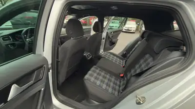 VW Golf 1.4 TSI GTE DSG — Hybride rechargeable performante, 172'000 km — Miniature 10