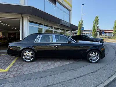 Rolls-Royce Phantom 6.7 V12 — Luxe intemporel, kilométrage d'origine exceptionnel — intérieur