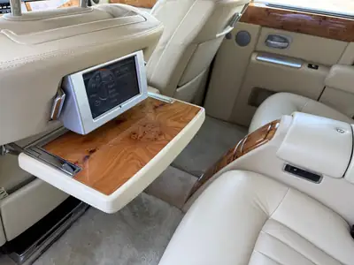 Rolls-Royce Phantom 6.7 V12 — Luxe intemporel, kilométrage d'origine exceptionnel — Miniature 20
