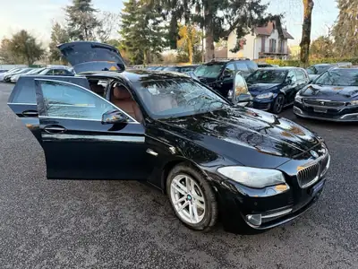 BMW 520d Touring Steptronic — Break diesel fiable, 322'000 km, sans sinistre — Miniature 13