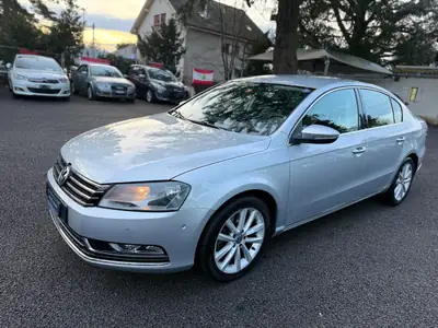 VW Passat 1.8 TSI Comfortline — Berline élégante, moteur turbo performant — côté