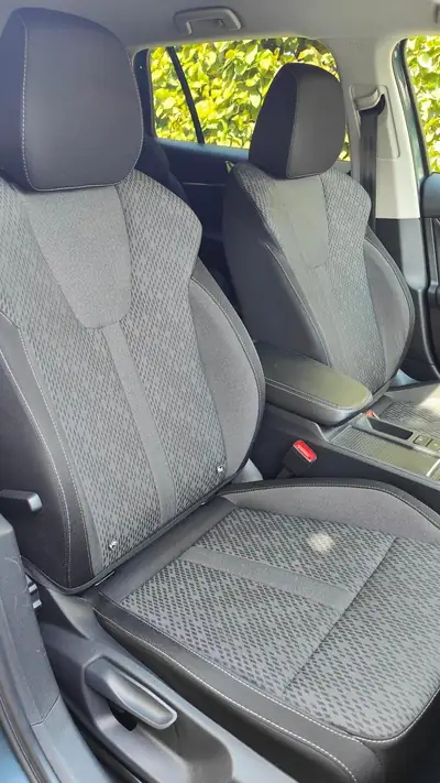 Skoda Octavia 2.0 TDI 4x4 — Break robuste, 200 ch et transmission intégrale — Armaturenbrett