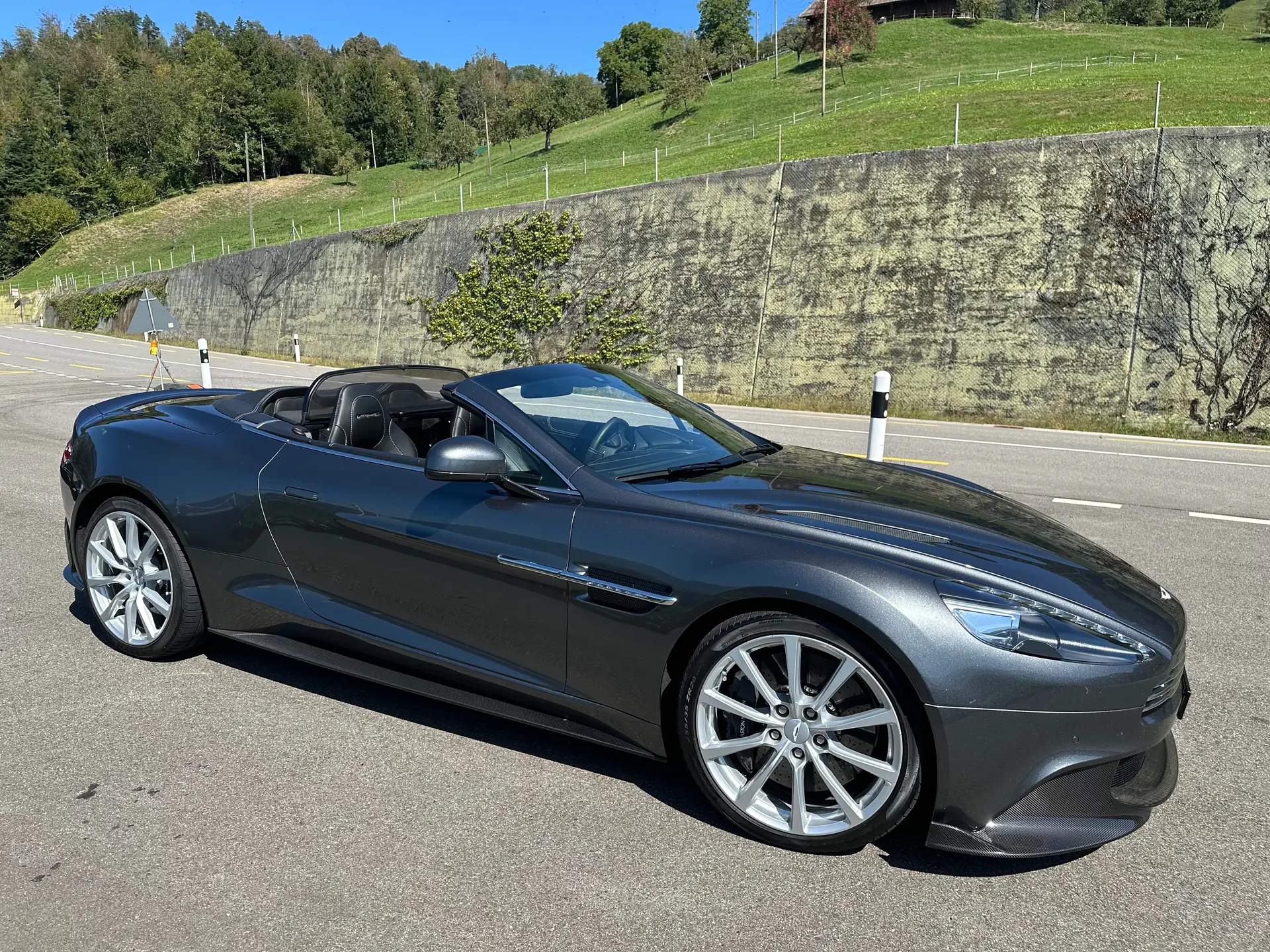 Aston Martin V12 Vanquish 2018 occasion Zug — 2