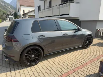 VW Golf 7 R Facelift — 310 ch, échappement Remus, Intégrale performante — intérieur
