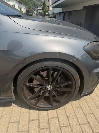 VW Golf 7 R Facelift — 310 ch, échappement Remus, Intégrale performante — détail