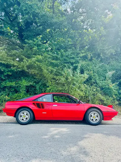 Ferrari Mondial Quattrovalvole 1982 — Le coupé sport italien mythique, 75'000 km — vue extérieure
