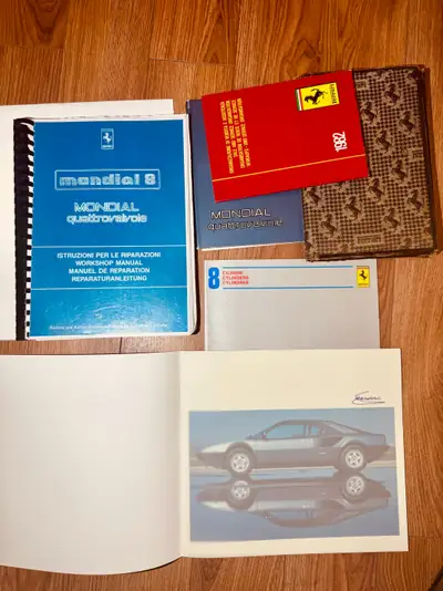 Ferrari Mondial Quattrovalvole 1982 — Le coupé sport italien mythique, 75'000 km — Miniature 7
