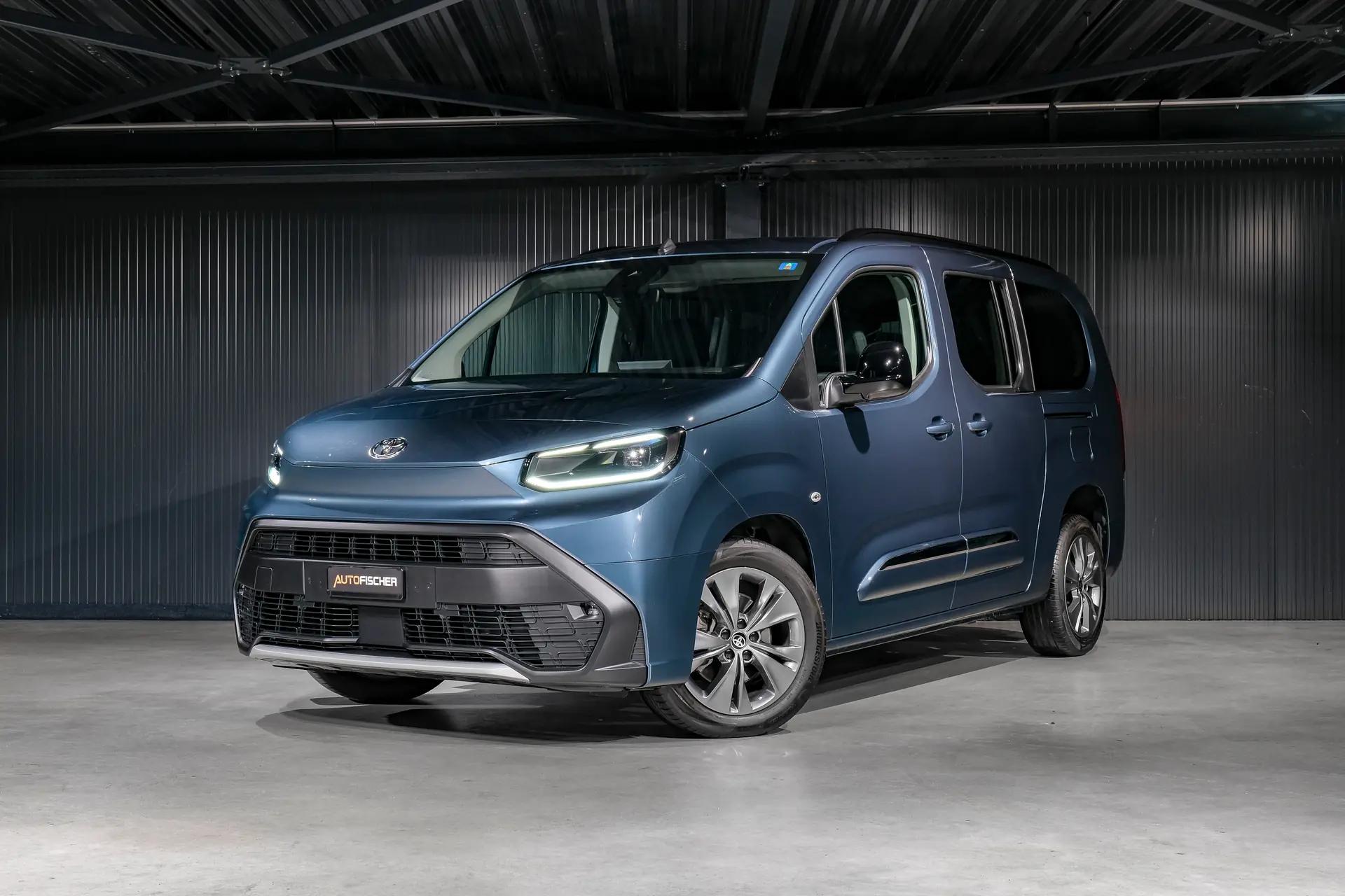 Toyota Proace City Verso — Monospace 7 places, diesel automatique, faible kilométrage