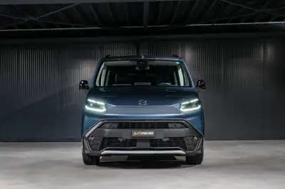 Toyota Proace City Verso — Monospace 7 places, diesel automatique, faible kilométrage — arrière