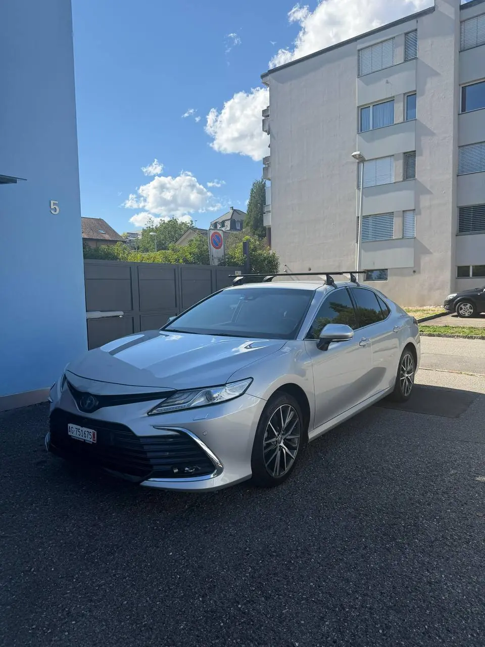 Toyota Camry 2021 occasion Birrwil — 1