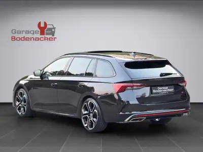 Skoda Octavia Combi RS 200 PS — 4x4 diesel performant, équipement premium — intérieur