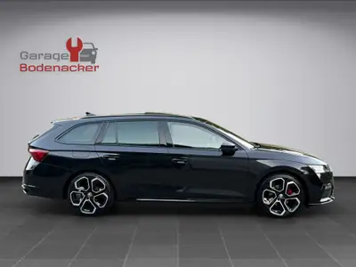 Skoda Octavia Combi RS 200 PS — 4x4 diesel performant, équipement premium — détail