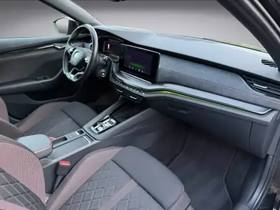 Skoda Octavia Combi RS 200 PS — 4x4 diesel performant, équipement premium — Miniature 14