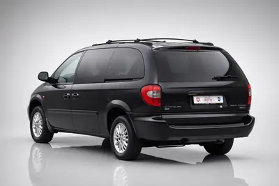 Chrysler Grand Voyager 2.8 CRD — Monospace 7 places fiable et spacieux, idéal famille — Heckansicht