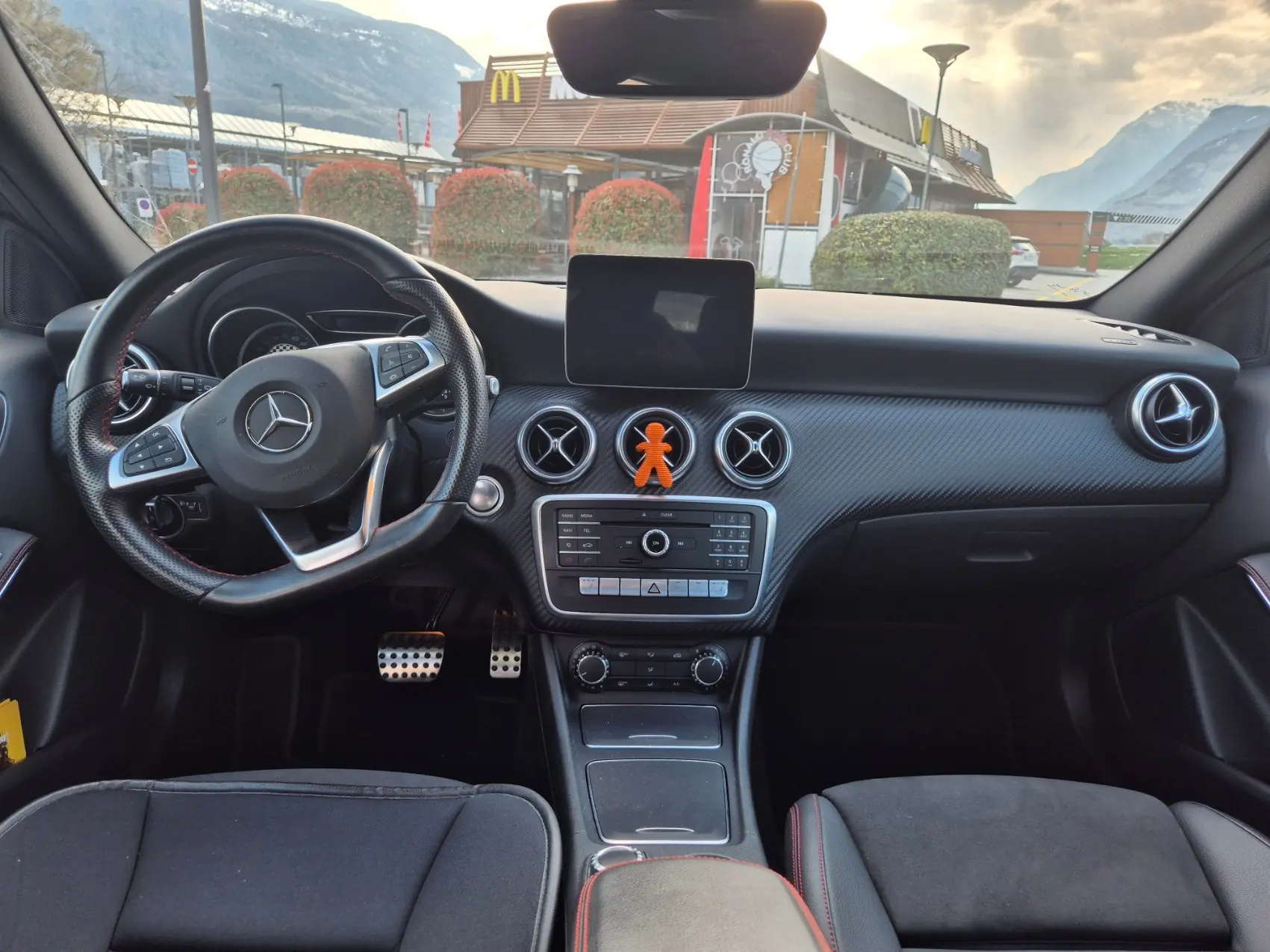 Mercedes-Benz Classe A 2018 occasion Monthey — 4