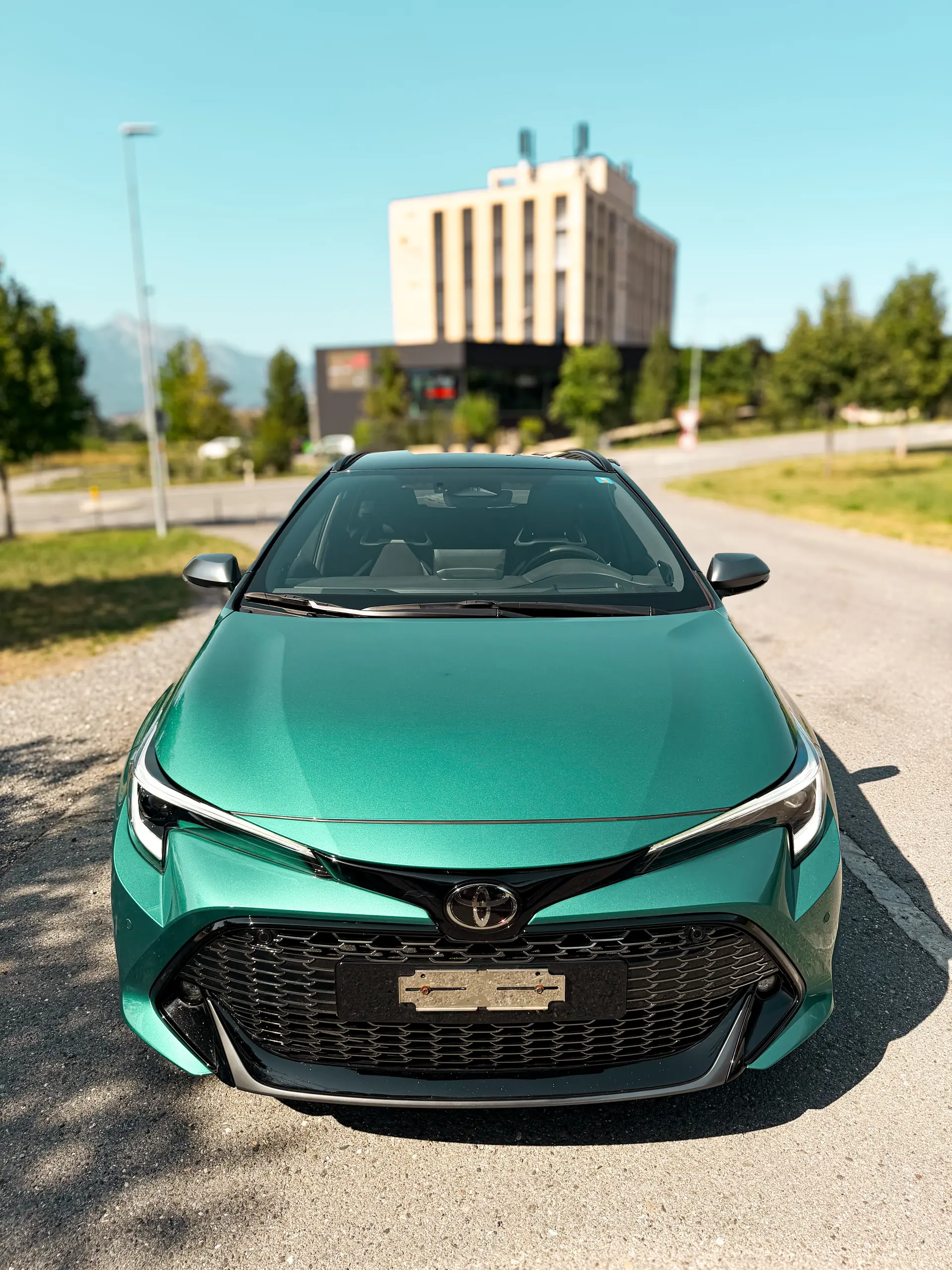 Toyota Corolla 2024 occasion Planken — 1