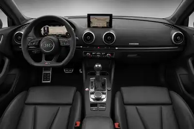 Audi RS3 Sedan 2.5 TSI Quattro — 400 ch, sportive allemande à bas kilométrage — Miniature 11