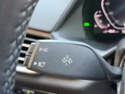 BMW X5 xDrive45e M Sport — Hybride rechargeable, 394 ch, toit panoramique — Miniature 21