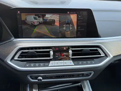 BMW X5 xDrive45e M Sport — Hybride rechargeable, 394 ch, toit panoramique — Miniature 27